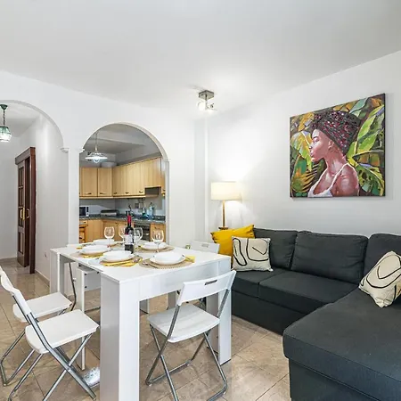 Apartment Centrico Apartamento Con Garaje En