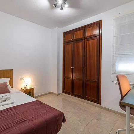 Centrico Apartamento Con Garaje En Apartment *